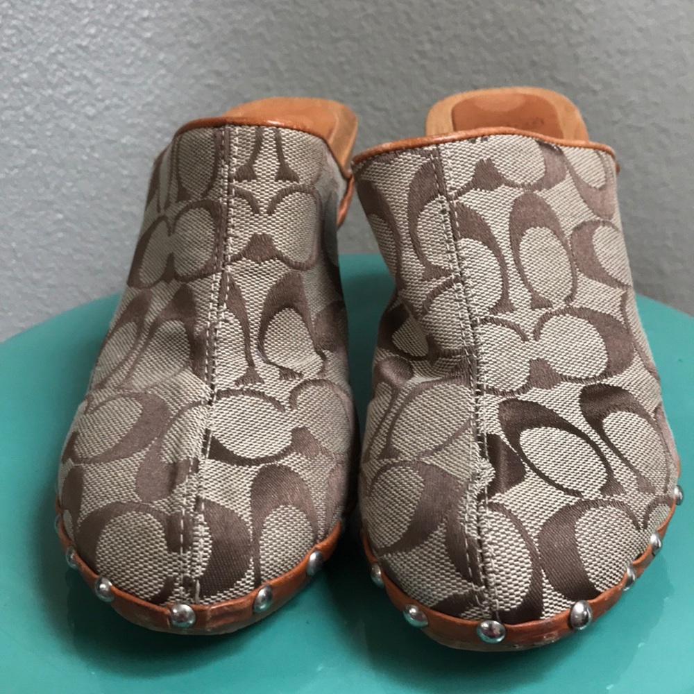 Authentic Coach Felicity Clogs!